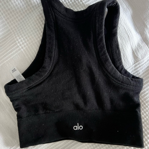 Alo Yoga Crop Tank - Picture 3 of 5